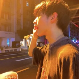 유저 프로필 이미지